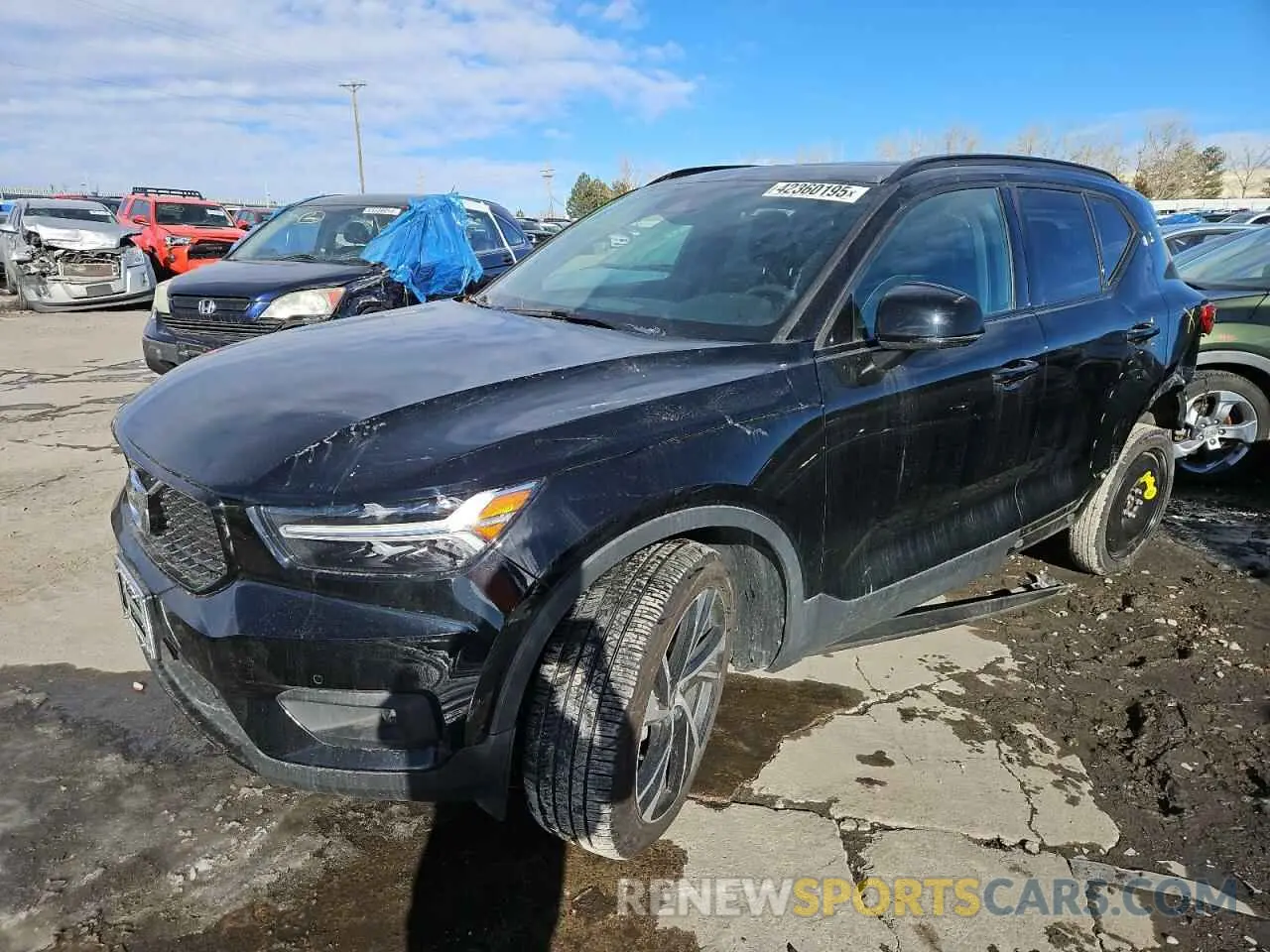 1 fotografías del automóvil dañado YV4162UM6M2583838 VOLVO XC40 2021