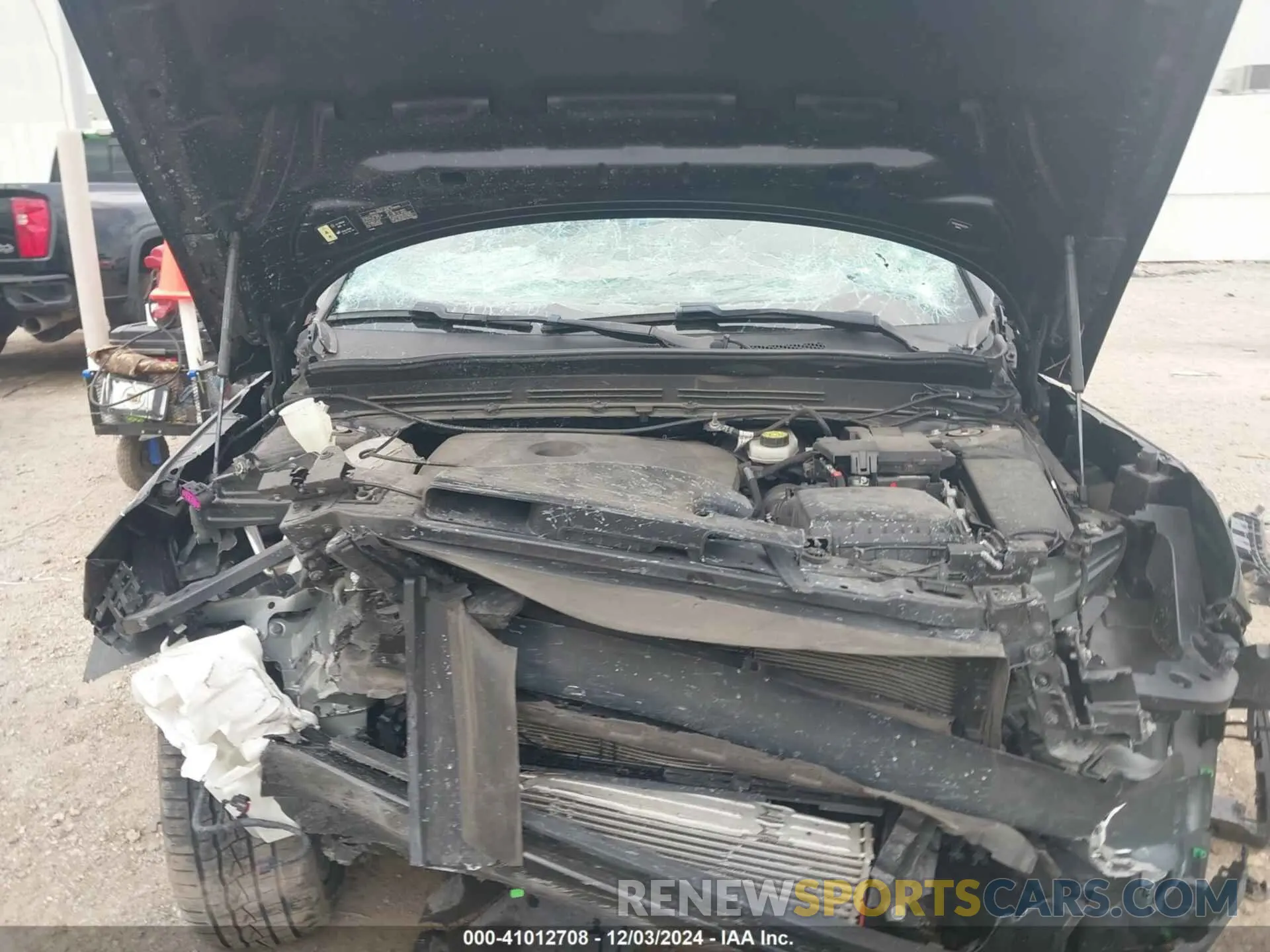 10 fotografías del automóvil dañado YV4162UM7M2526791 VOLVO XC40 2021