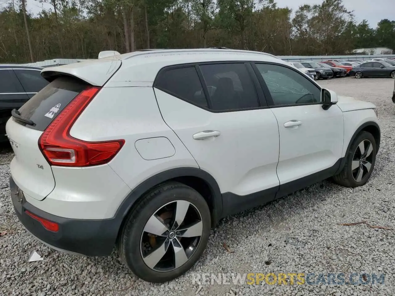3 fotografías del automóvil dañado YV4AC2HK5M2475938 VOLVO XC40 2021