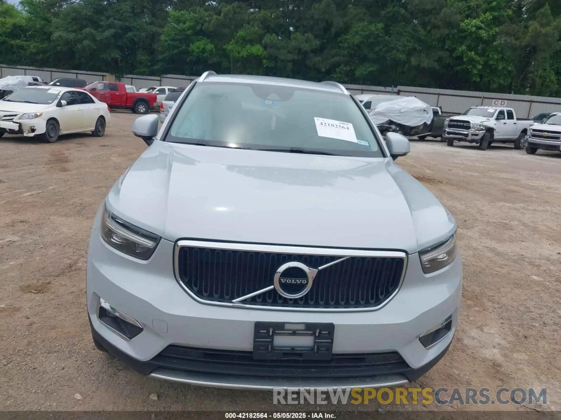 13 fotografías del automóvil dañado YV4AC2HKXM2464627 VOLVO XC40 2021