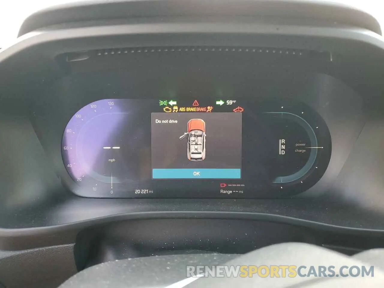 9 fotografías del automóvil dañado YV4ED3UR2M2567418 VOLVO XC40 2021