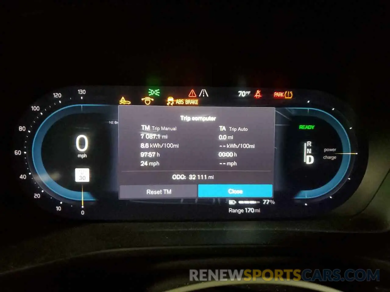 9 fotografías del automóvil dañado YV4ED3UR3M2533813 VOLVO XC40 2021
