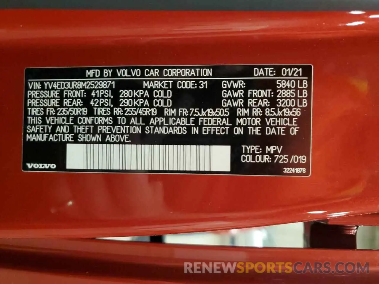 13 fotografías del automóvil dañado YV4ED3UR8M2529871 VOLVO XC40 2021