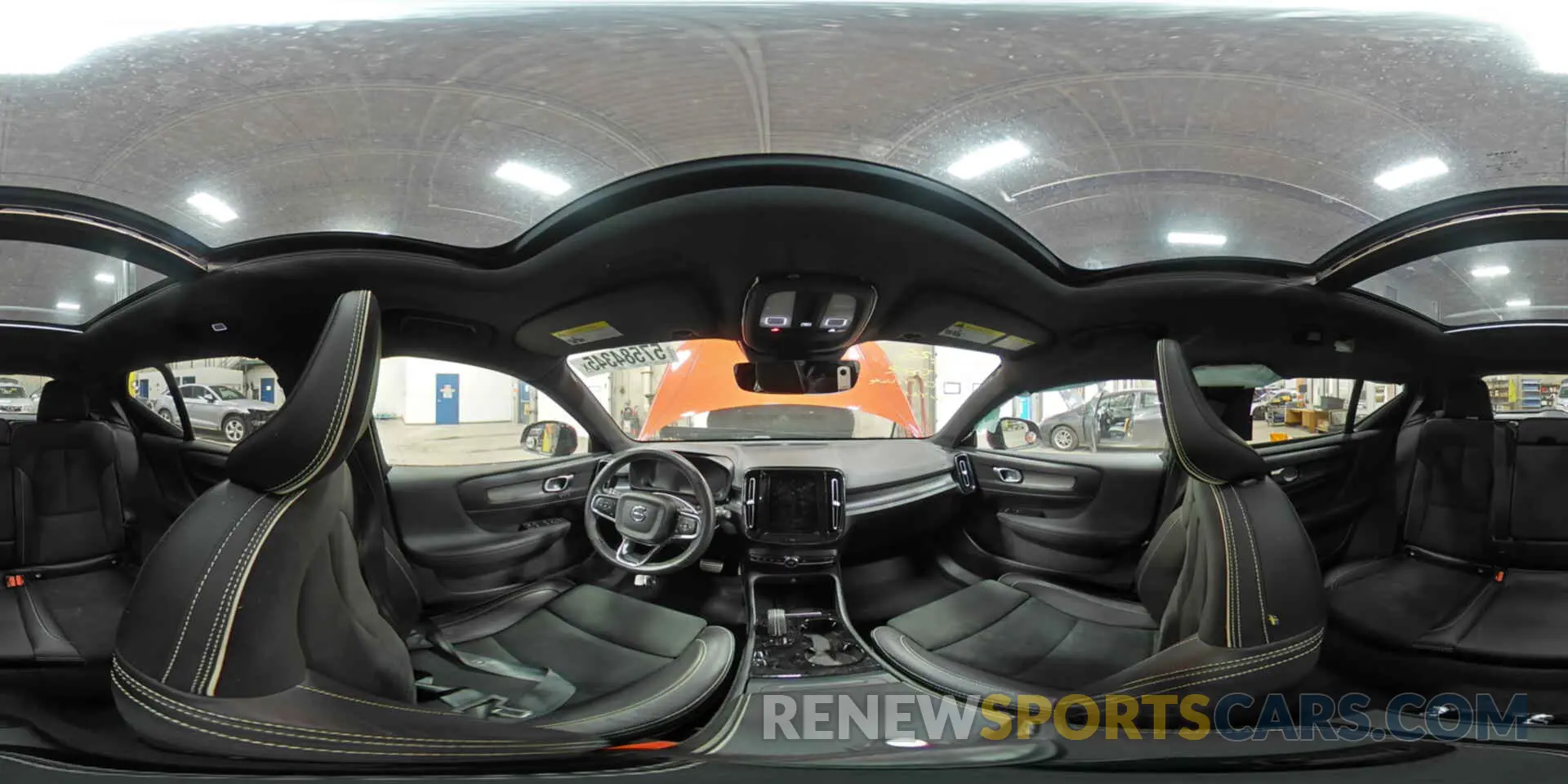 15 fotografías del automóvil dañado YV4ED3UR8M2529871 VOLVO XC40 2021