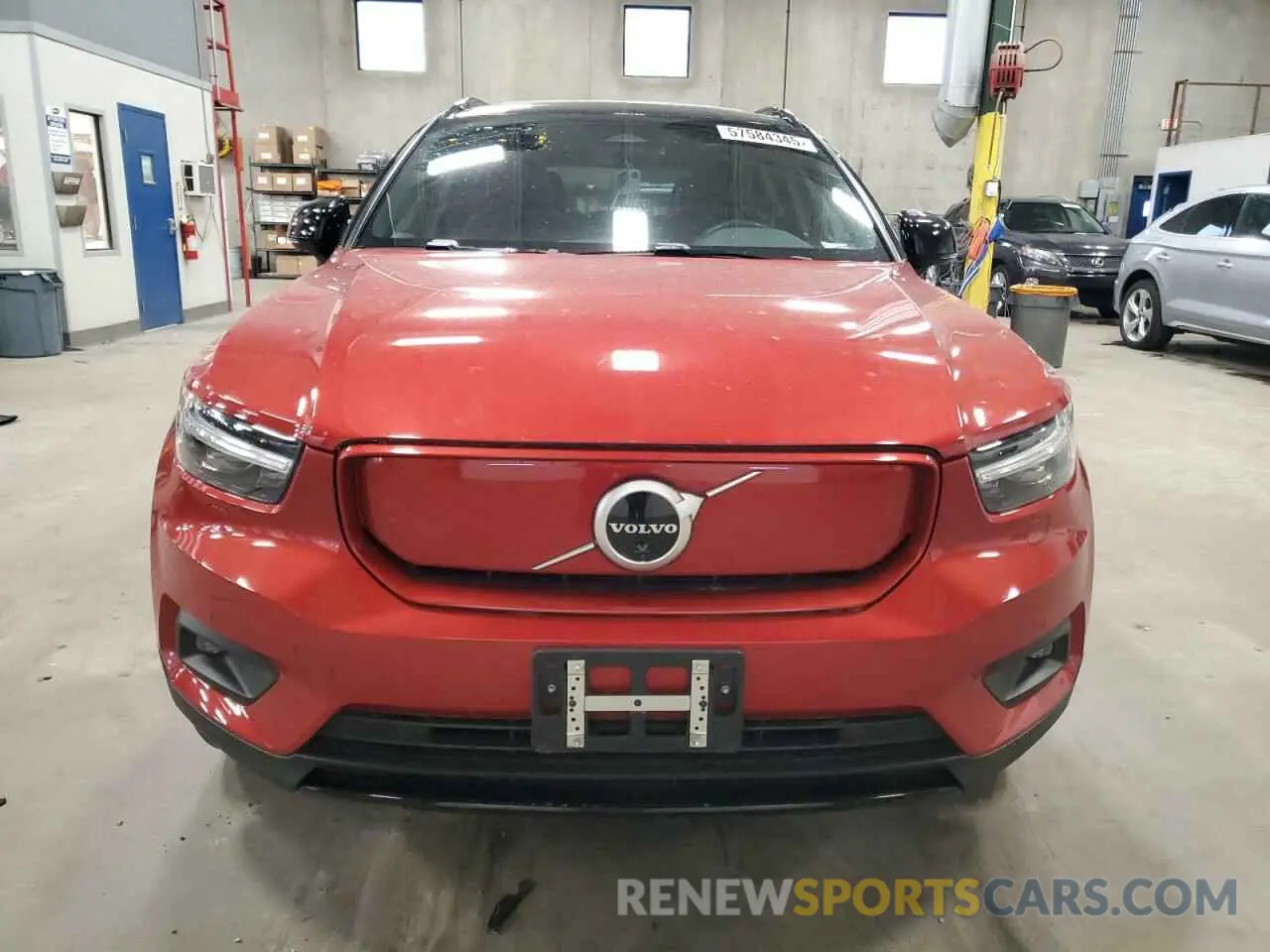 5 fotografías del automóvil dañado YV4ED3UR8M2529871 VOLVO XC40 2021