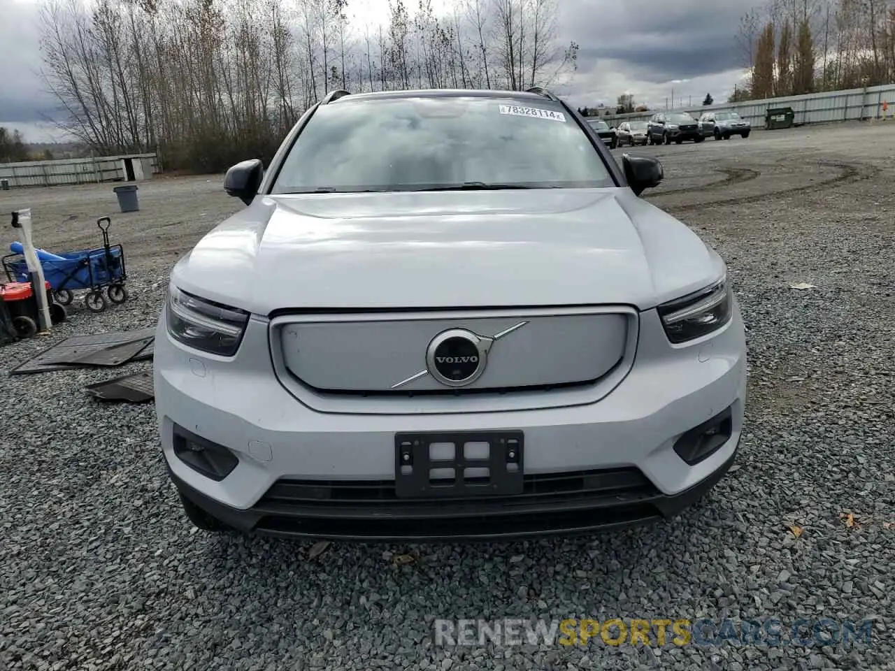 5 fotografías del automóvil dañado YV4ED3URXM2554318 VOLVO XC40 2021