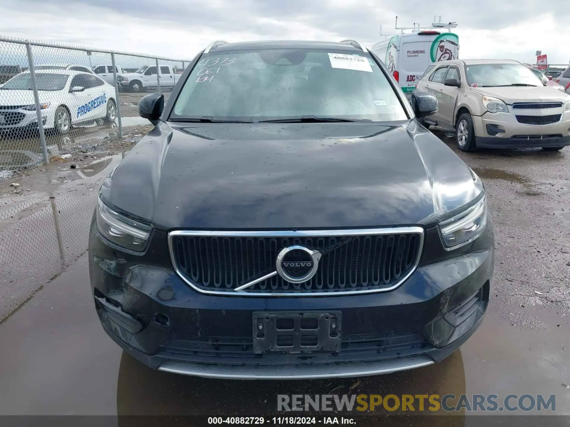 13 fotografías del automóvil dañado YV4162UK1N2758609 VOLVO XC40 2022