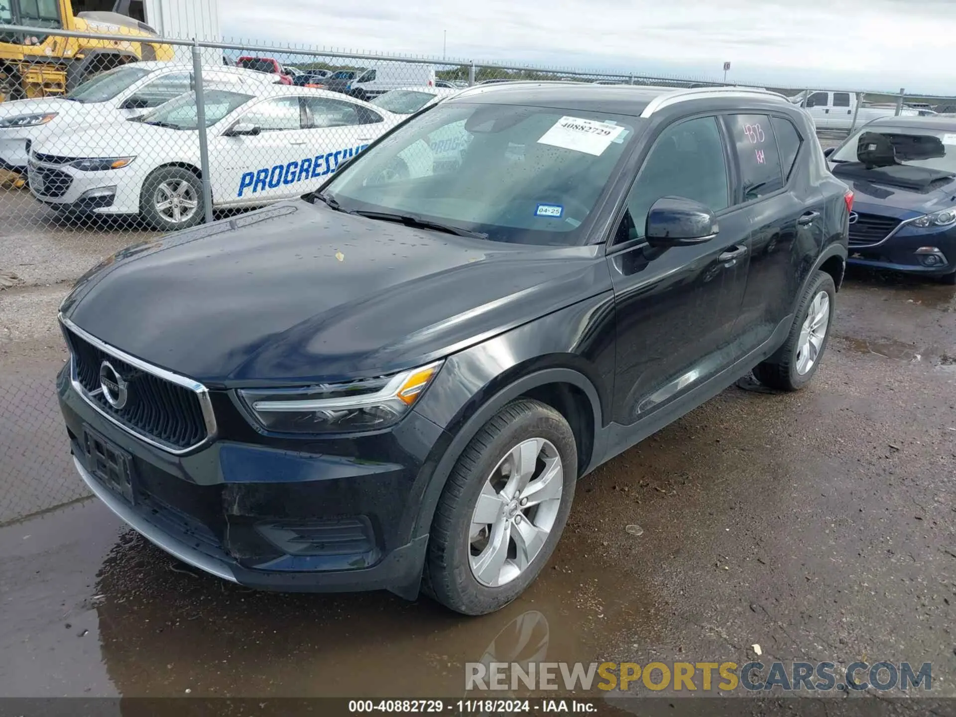 2 fotografías del automóvil dañado YV4162UK1N2758609 VOLVO XC40 2022