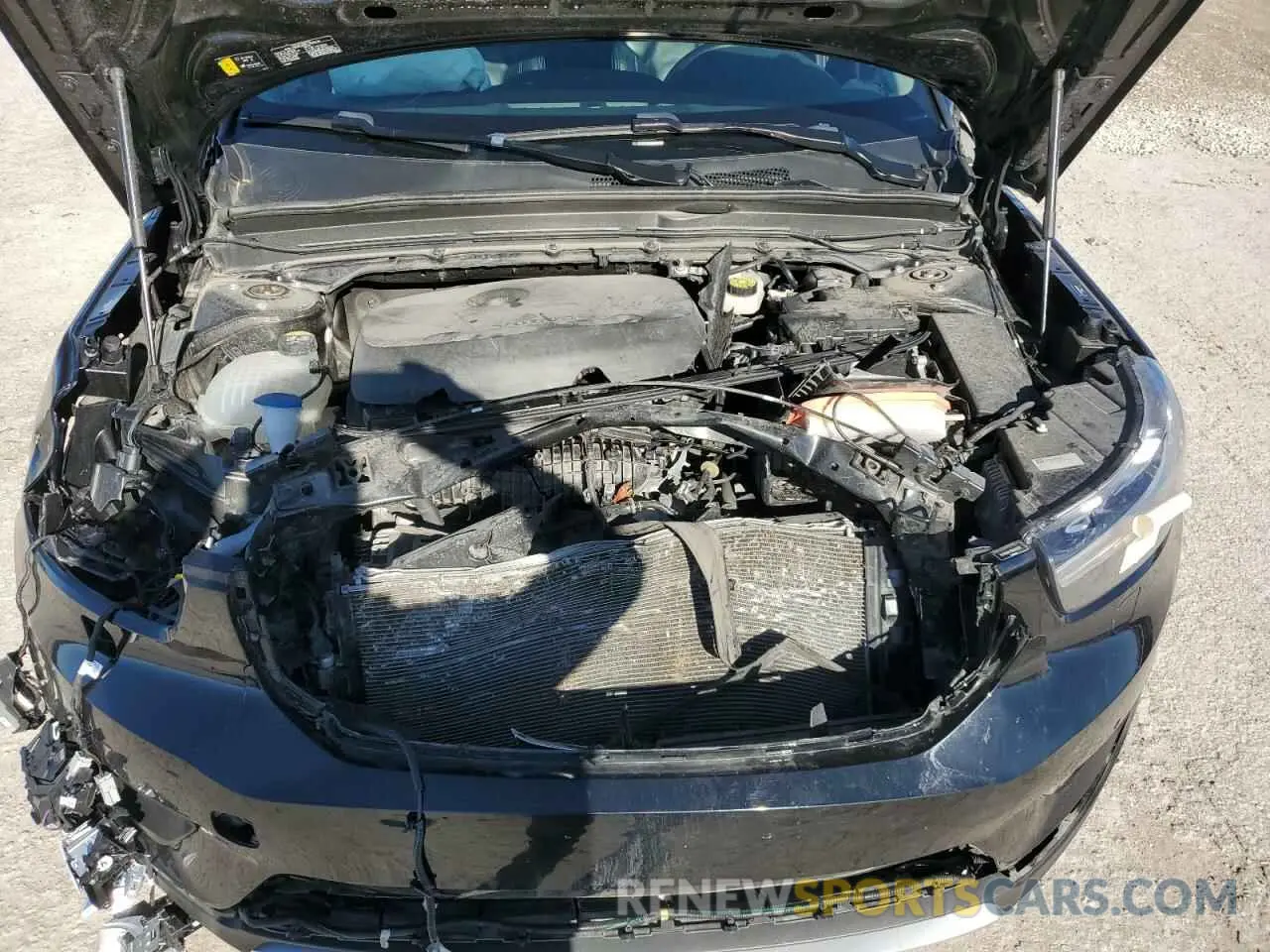 12 fotografías del automóvil dañado YV4162UK5N2640434 VOLVO XC40 2022