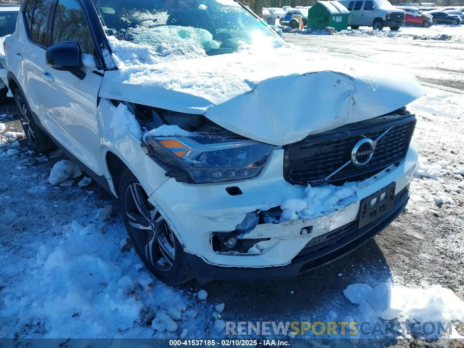 6 fotografías del automóvil dañado YV4162UM7N2730895 VOLVO XC40 2022