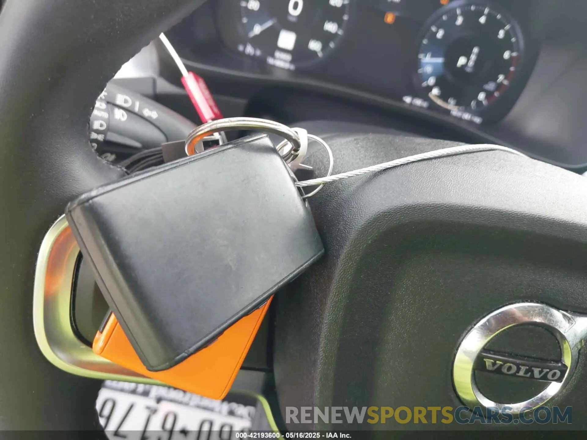 11 fotografías del automóvil dañado YV4AC2HK5N2748975 VOLVO XC40 2022