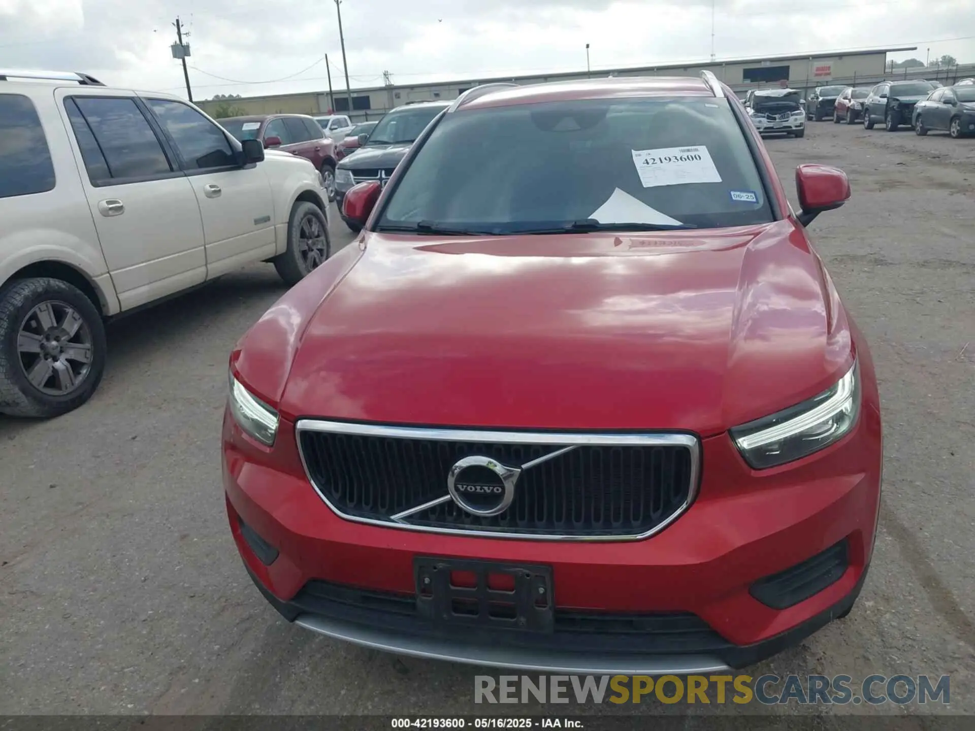 12 fotografías del automóvil dañado YV4AC2HK5N2748975 VOLVO XC40 2022