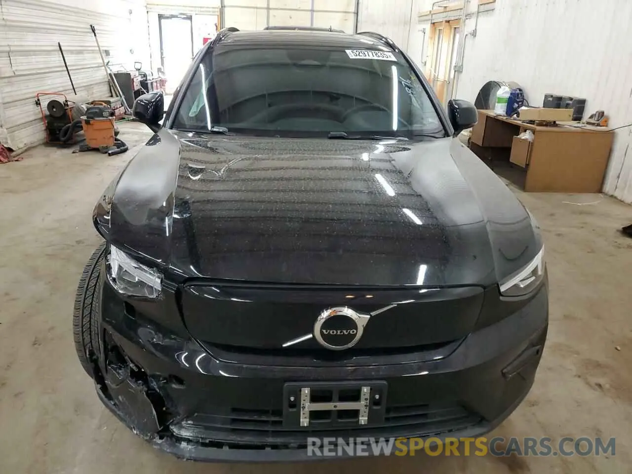 5 fotografías del automóvil dañado YV4ED3UK7P2058755 VOLVO XC40 2023