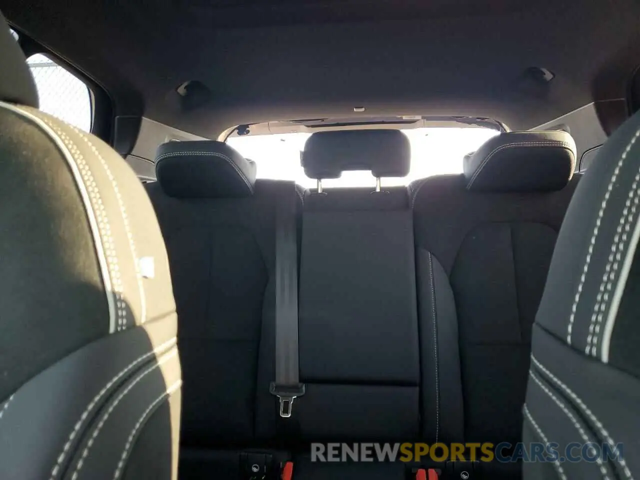 10 fotografías del automóvil dañado YV4ED3UM6P2031208 VOLVO XC40 2023