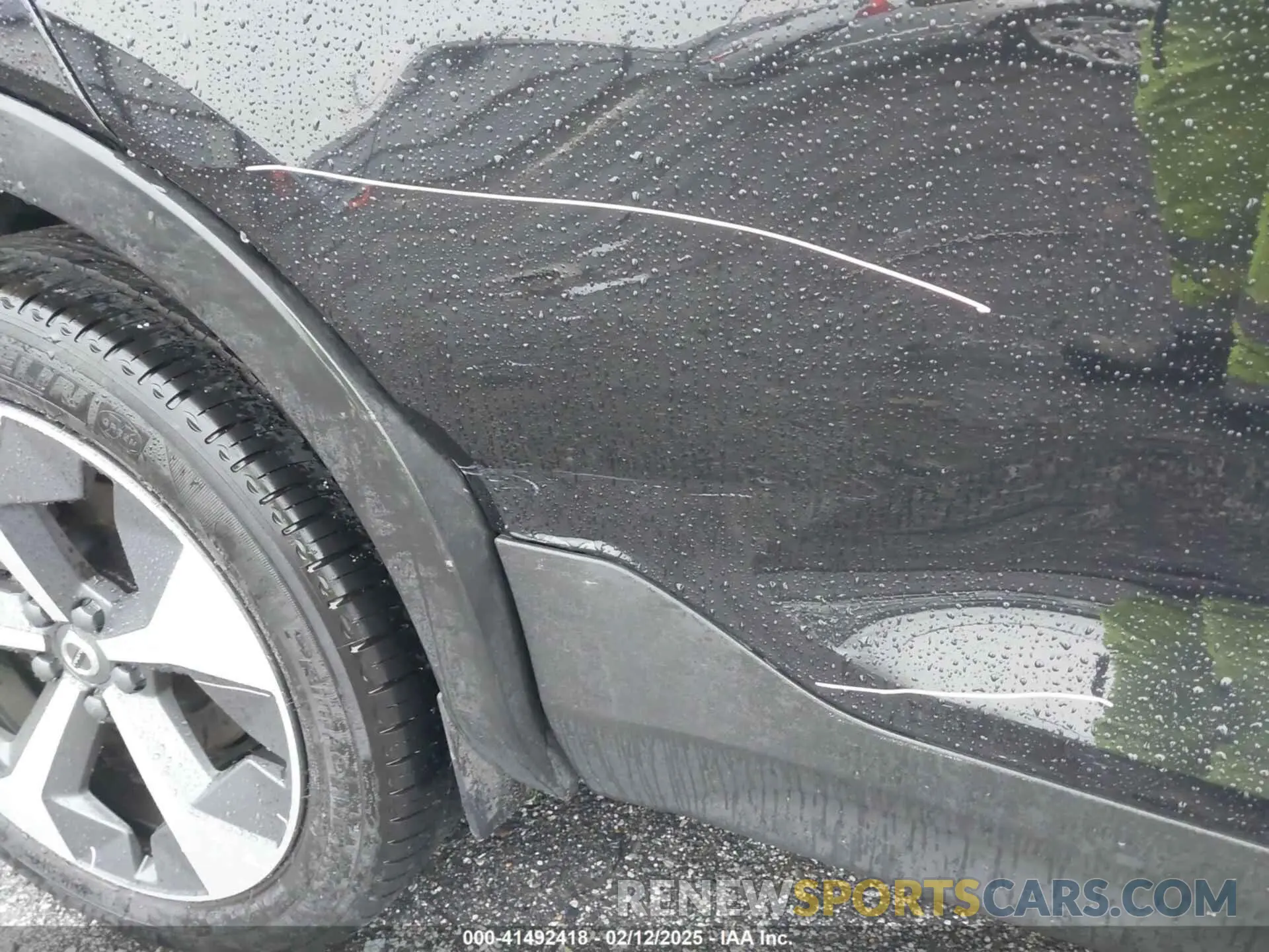 6 fotografías del automóvil dañado YV4K92HN3P2974545 VOLVO XC40 2023