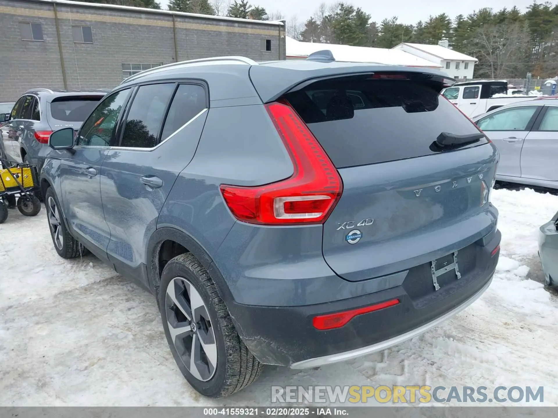 14 fotografías del automóvil dañado YV4L12UN4P2989427 VOLVO XC40 2023