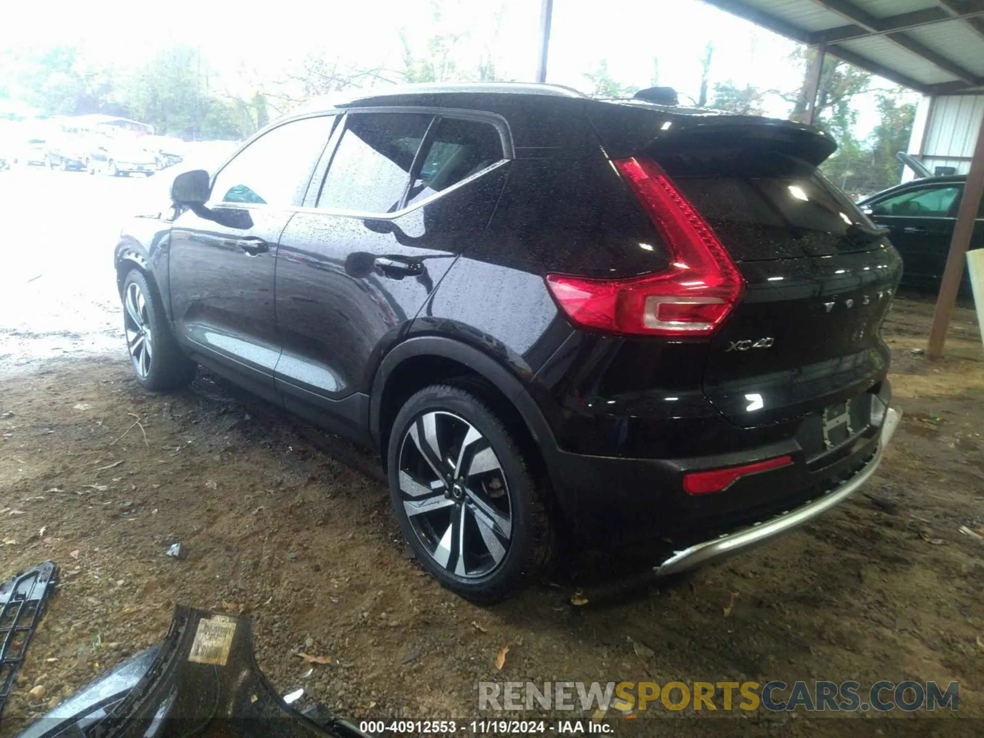 3 fotografías del automóvil dañado YV4L12UN6P2088821 VOLVO XC40 2023