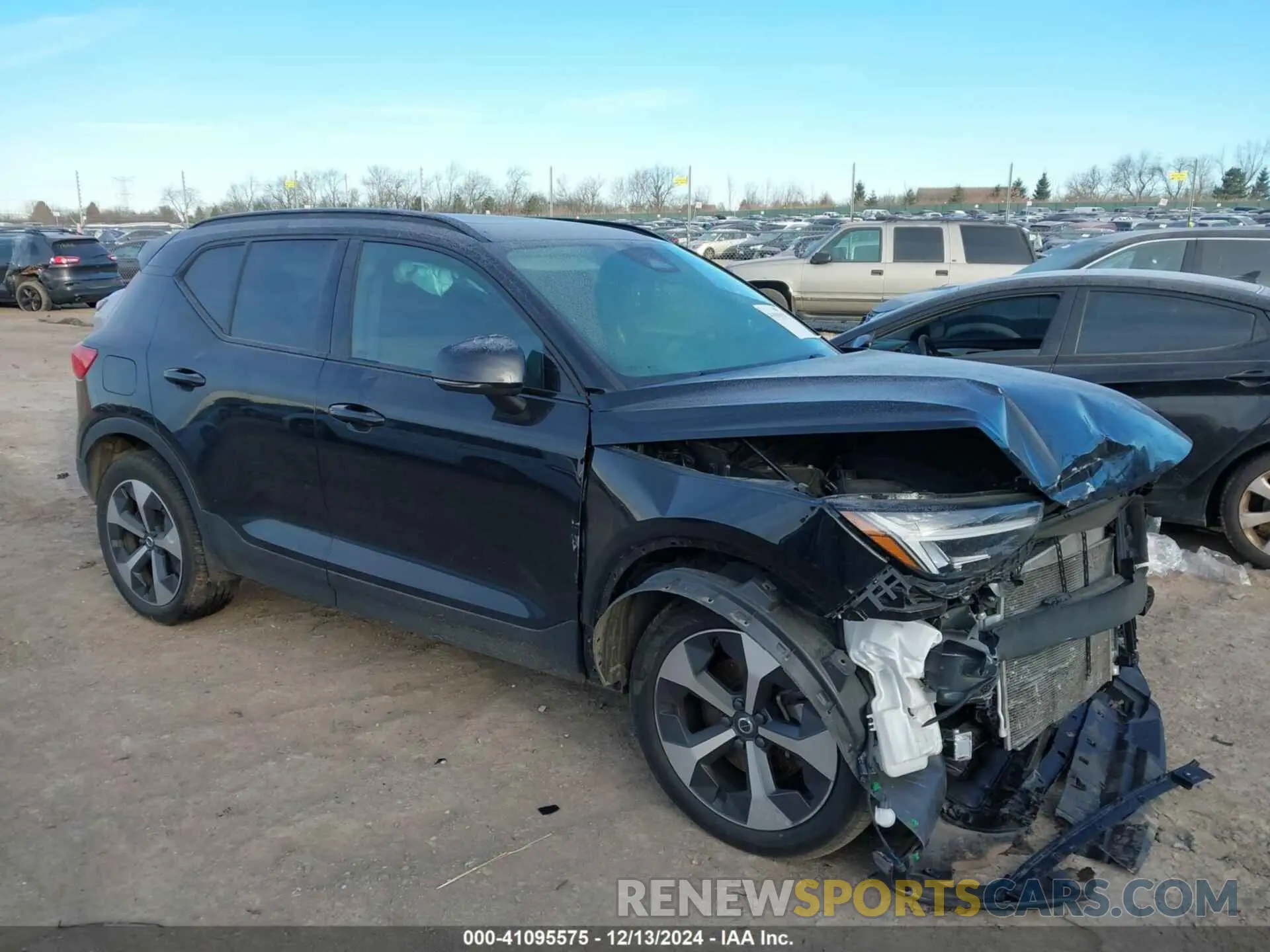 1 fotografías del automóvil dañado YV4L12UW1P2982850 VOLVO XC40 2023