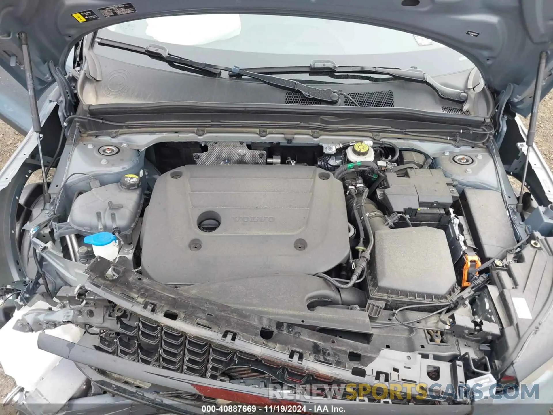 10 fotografías del automóvil dañado YV4L12UX6P2910597 VOLVO XC40 2023