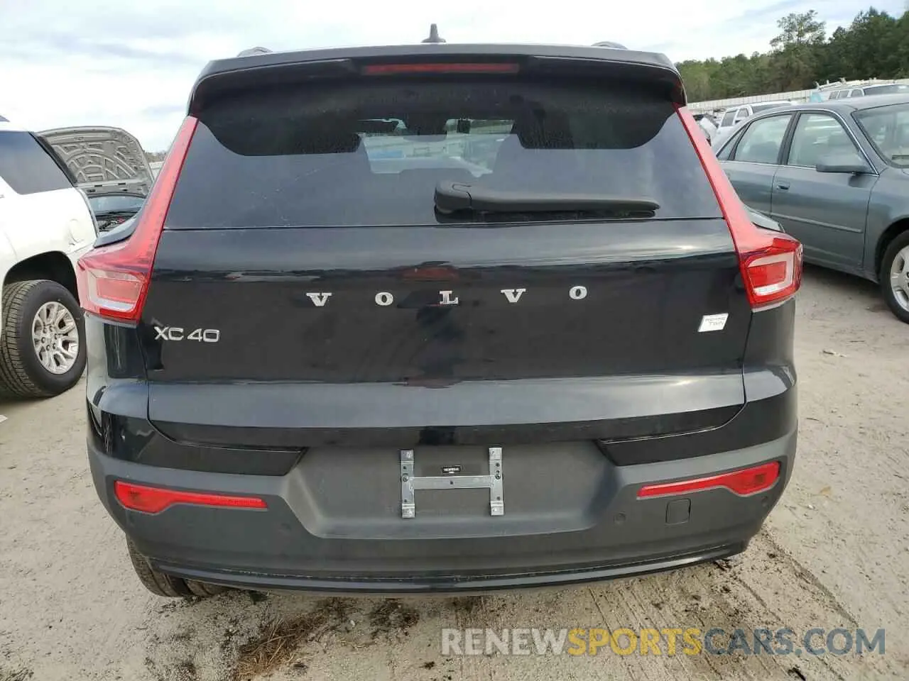 6 fotografías del automóvil dañado YV4ER3XM1R2304393 VOLVO XC40 2024