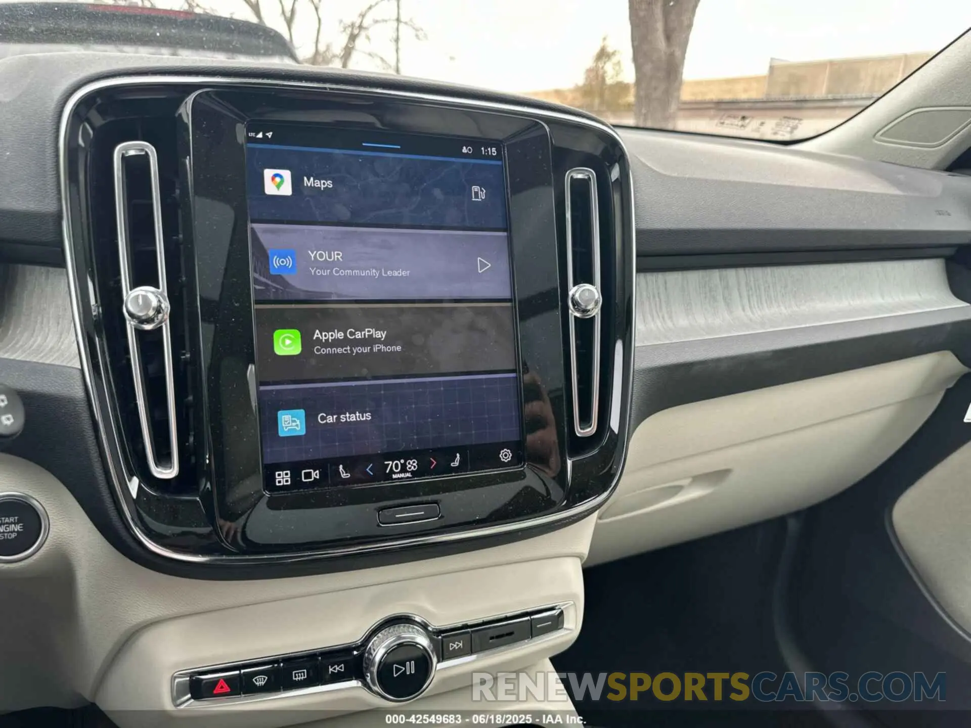 14 fotografías del automóvil dañado YV4L12UE6R2238137 VOLVO XC40 2024
