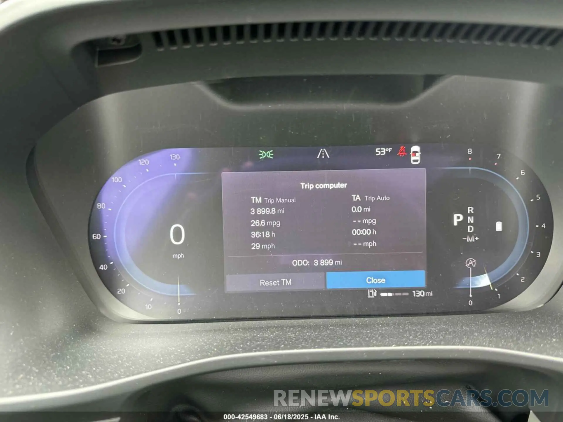 6 fotografías del automóvil dañado YV4L12UE6R2238137 VOLVO XC40 2024