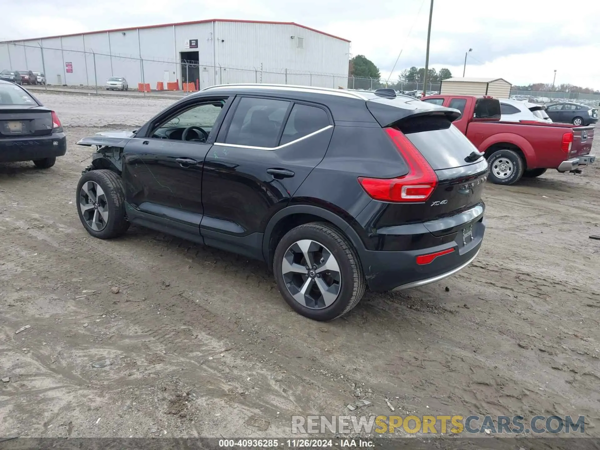 3 fotografías del automóvil dañado YV4L12UE9R2207612 VOLVO XC40 2024