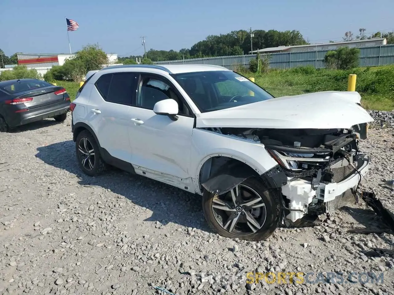 4 fotografías del automóvil dañado YV4K92HK9P2959148 VOLVO XC40 CORE 2023