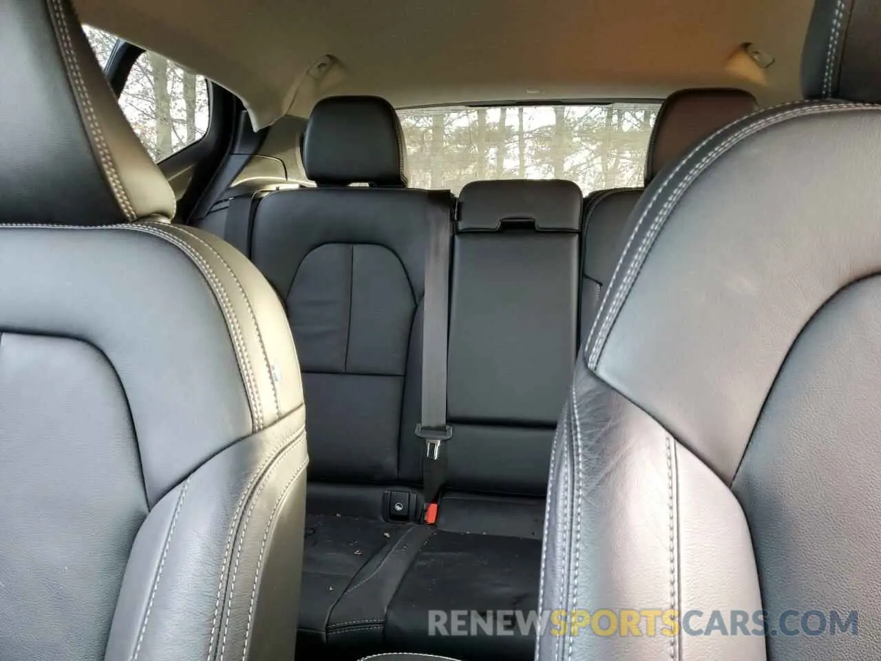 10 fotografías del automóvil dañado YV4L12UV4P2924691 VOLVO XC40 CORE 2023