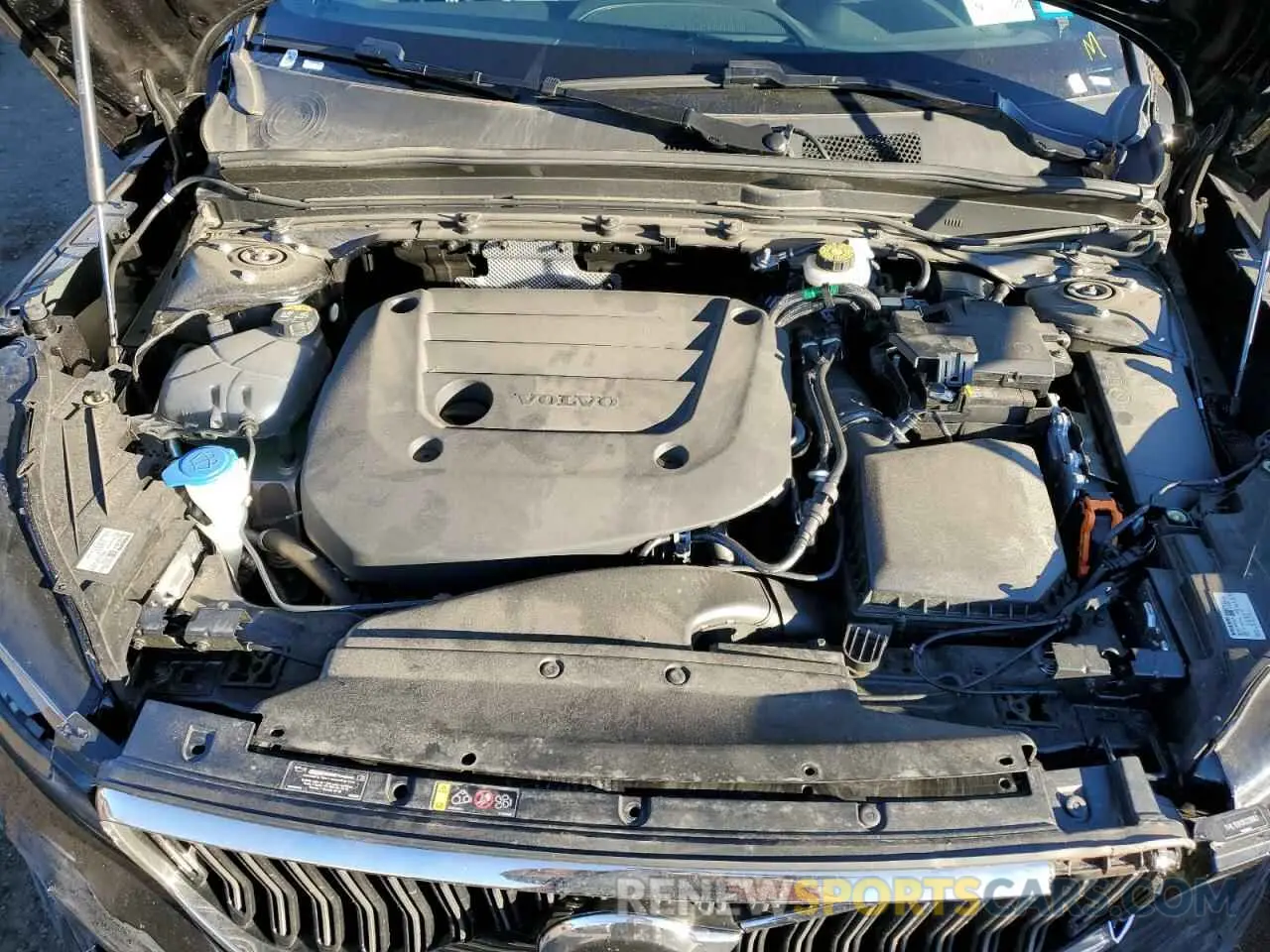 12 fotografías del automóvil dañado YV4L12UK0R2336862 VOLVO XC40 CORE 2024