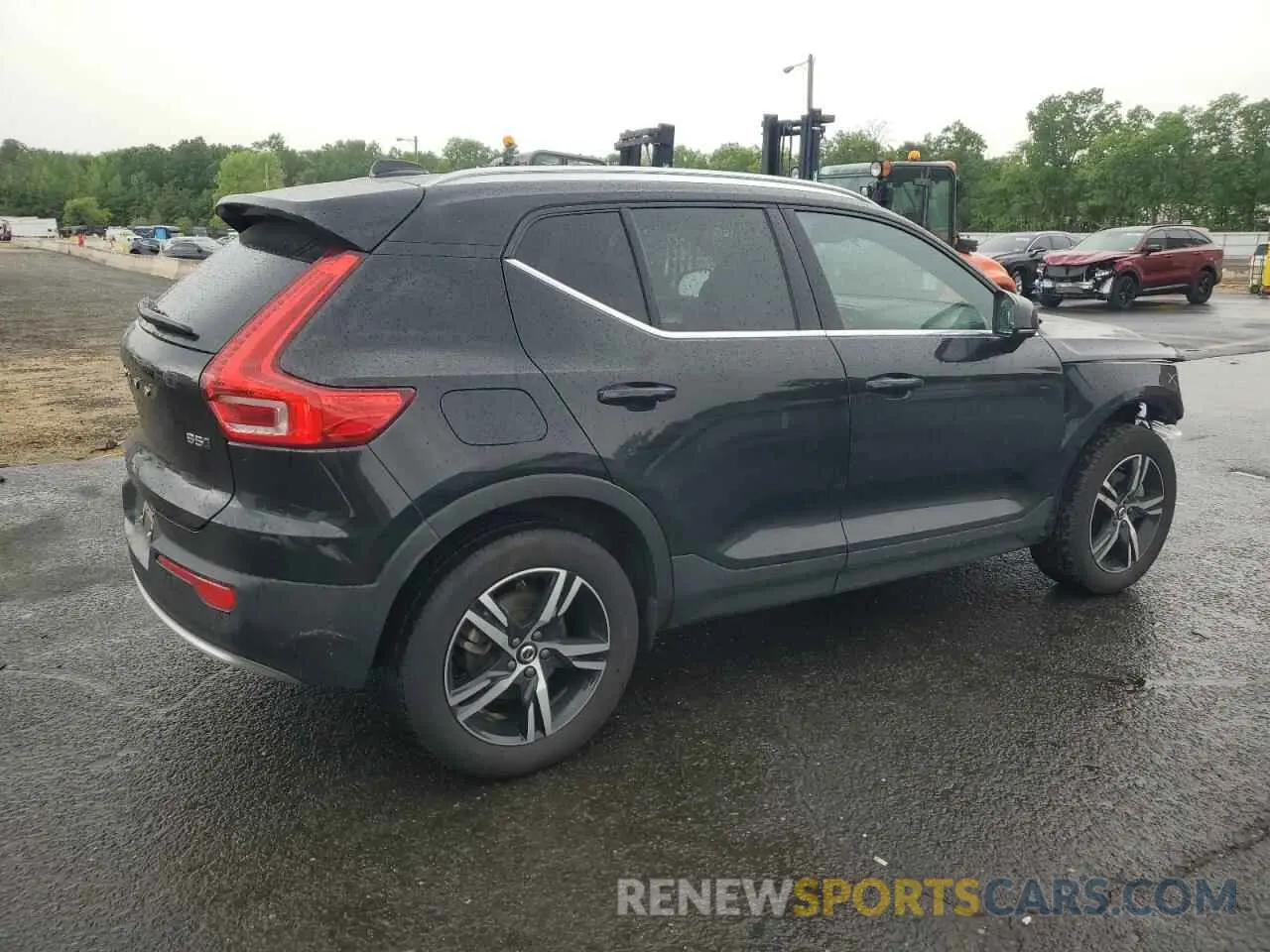 3 fotografías del automóvil dañado YV4L12UK9R2335998 VOLVO XC40 CORE 2024