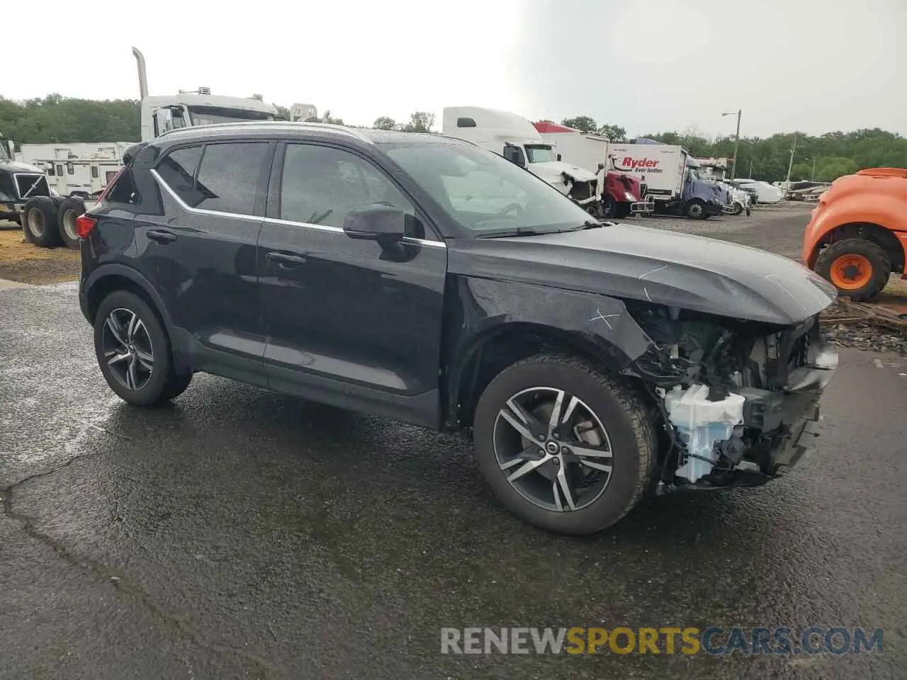 4 fotografías del automóvil dañado YV4L12UK9R2335998 VOLVO XC40 CORE 2024