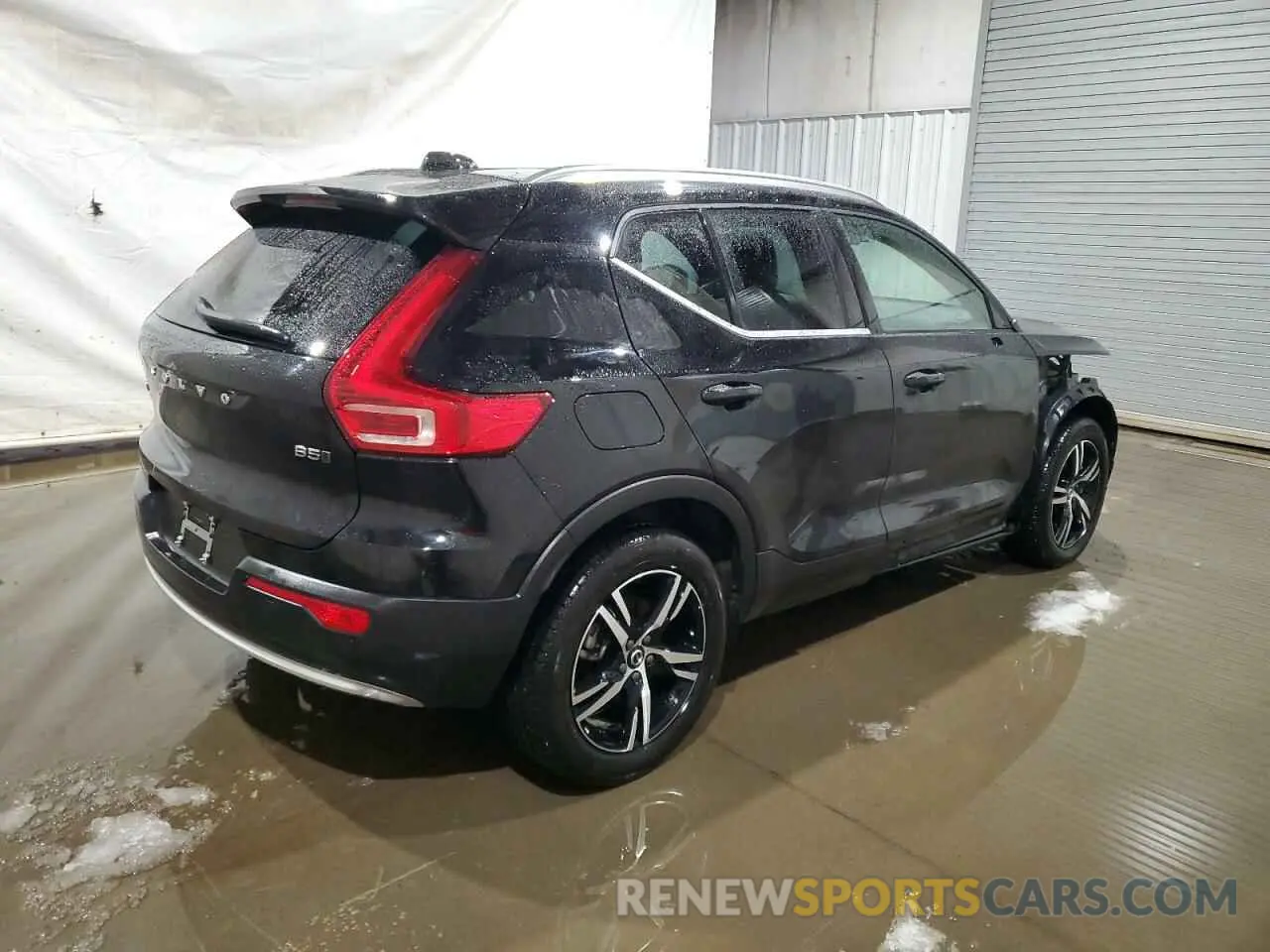 3 fotografías del automóvil dañado YV4L12UJ4S2467838 VOLVO XC40 CORE 2025