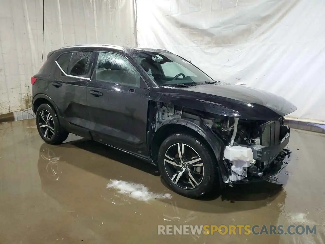 4 fotografías del automóvil dañado YV4L12UJ4S2467838 VOLVO XC40 CORE 2025
