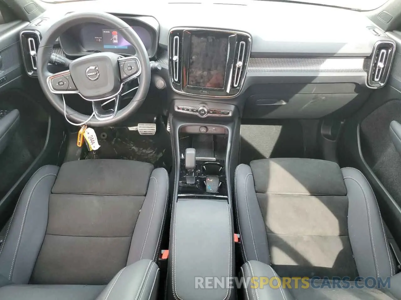 8 fotografías del automóvil dañado YV4ED3UR4N2709060 VOLVO XC40 P8 RE 2022