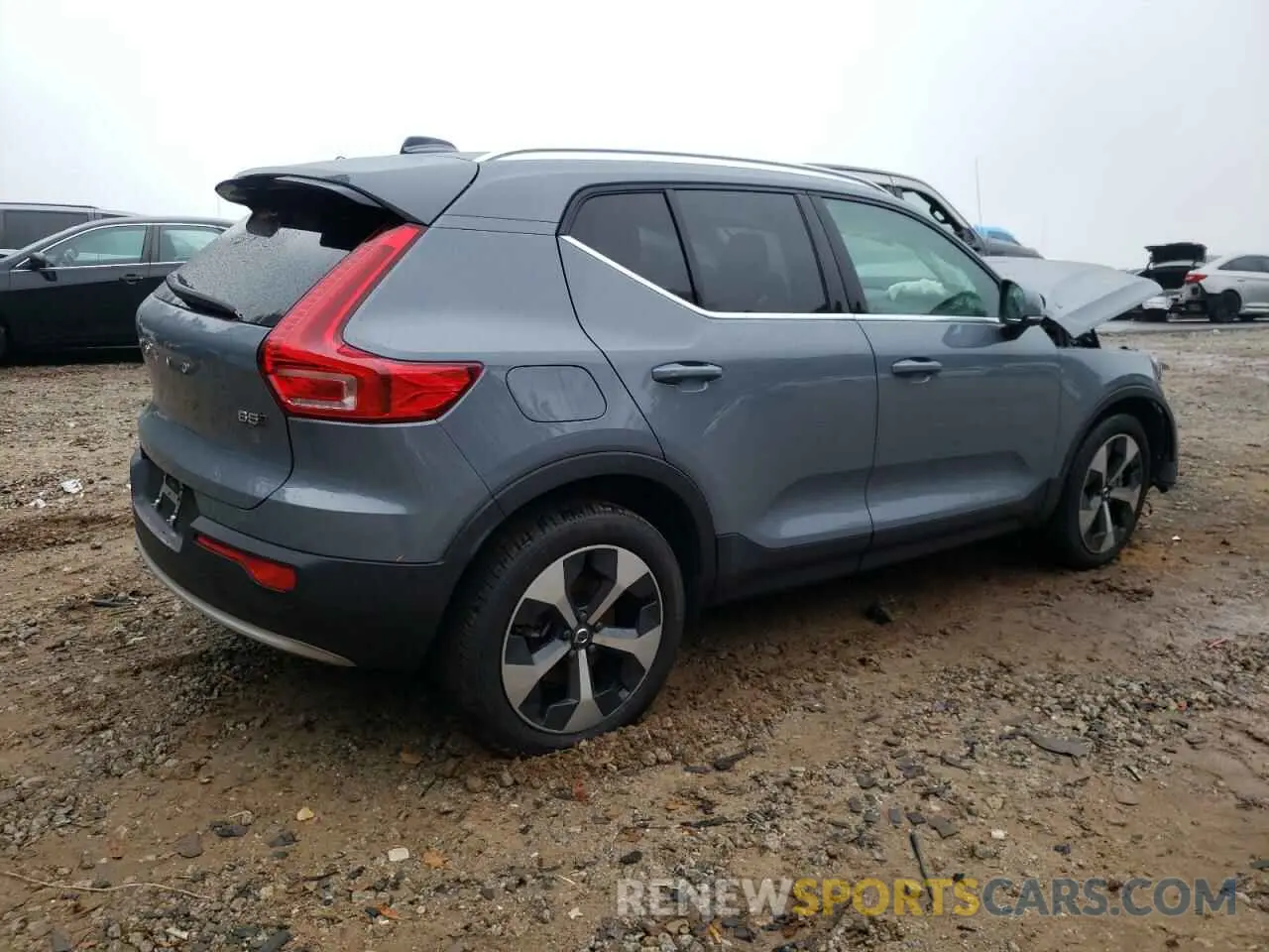 3 fotografías del automóvil dañado YV4L12UN4P2078384 VOLVO XC40 PLUS 2023
