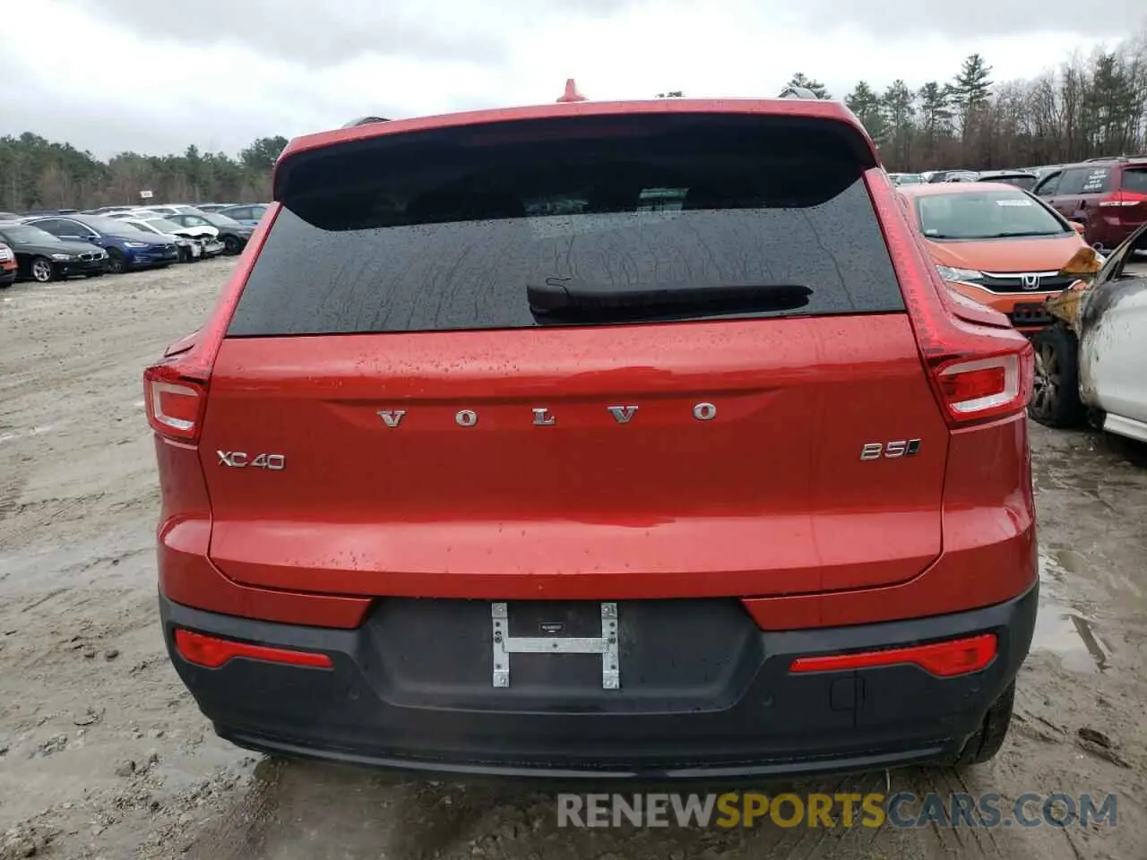 6 fotografías del automóvil dañado YV4L12UW5P2071775 VOLVO XC40 PLUS 2023
