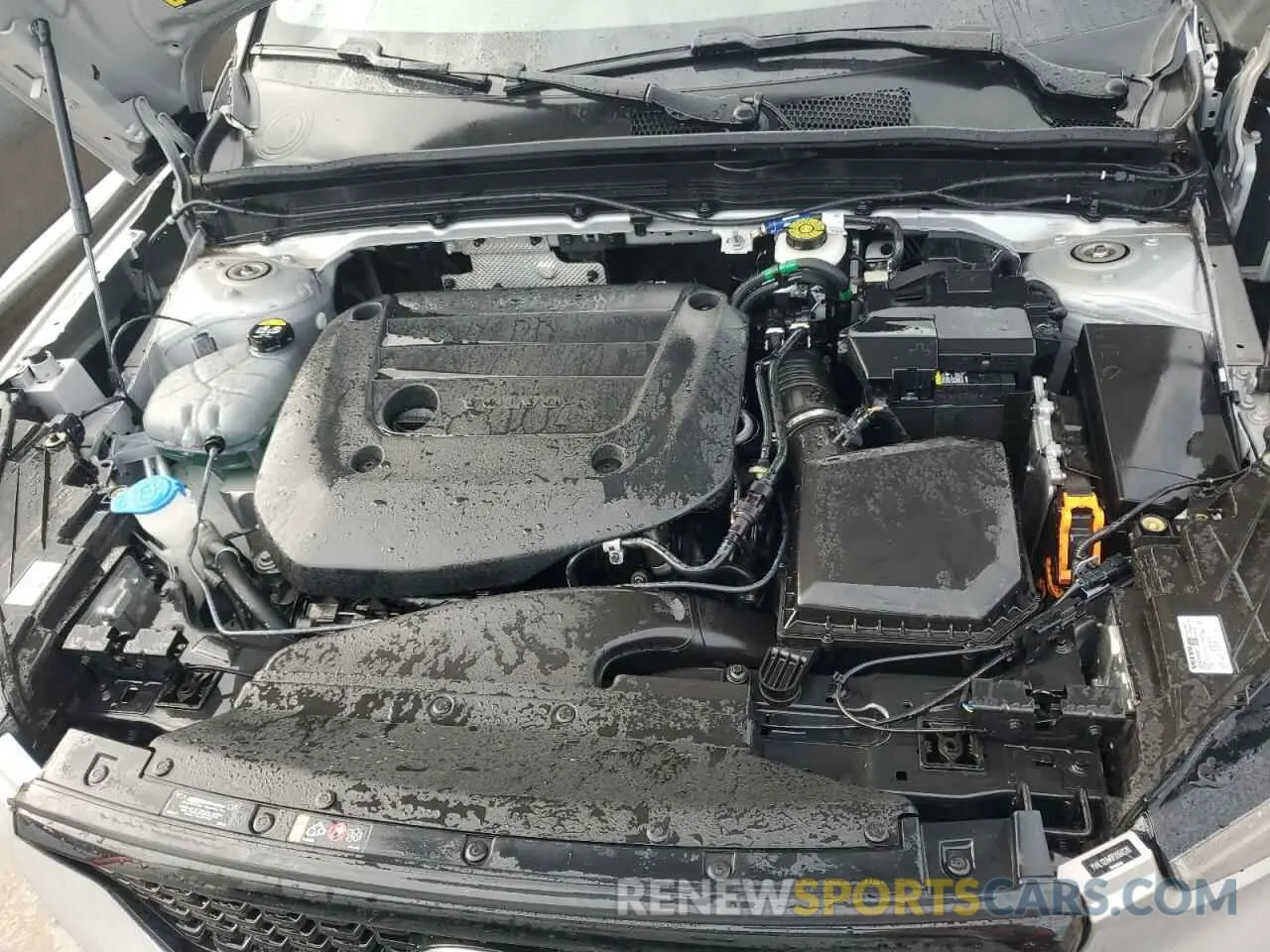 12 fotografías del automóvil dañado YV4L12UW6P2064530 VOLVO XC40 PLUS 2023