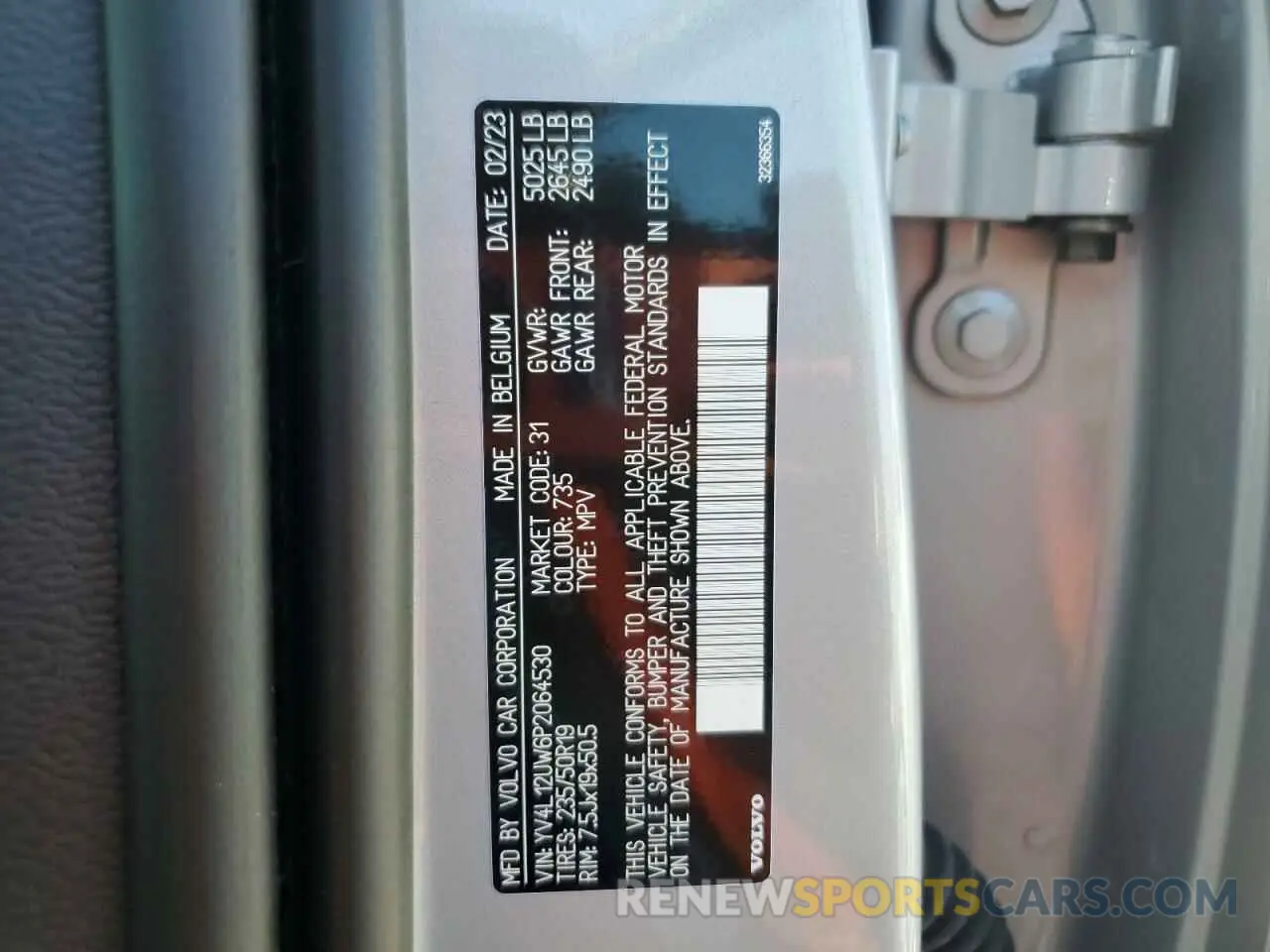 14 fotografías del automóvil dañado YV4L12UW6P2064530 VOLVO XC40 PLUS 2023