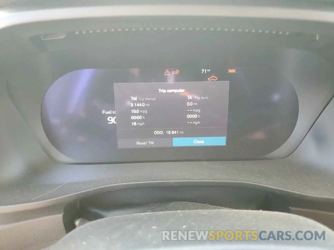 9 fotografías del automóvil dañado YV4L12UE0R2215081 VOLVO XC40 PLUS 2024