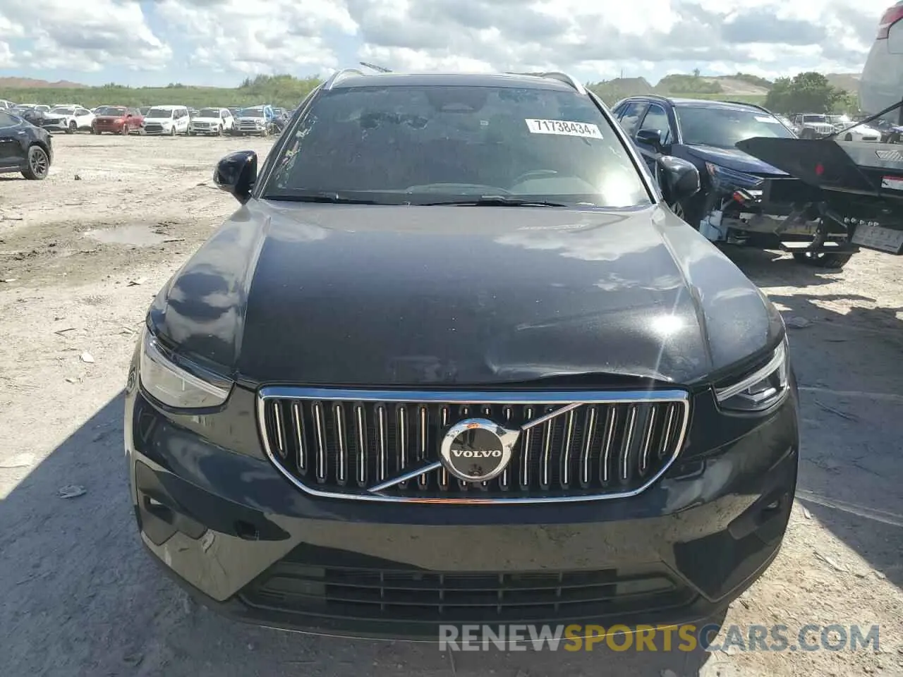 5 fotografías del automóvil dañado YV4L12UE1R2363739 VOLVO XC40 PLUS 2024
