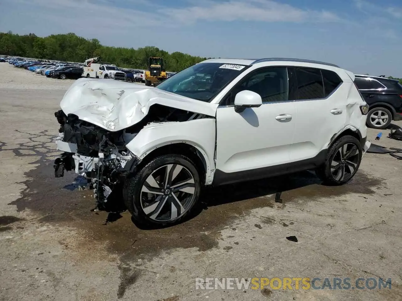 1 fotografías del automóvil dañado YV4L12UE9R2224474 VOLVO XC40 PLUS 2024