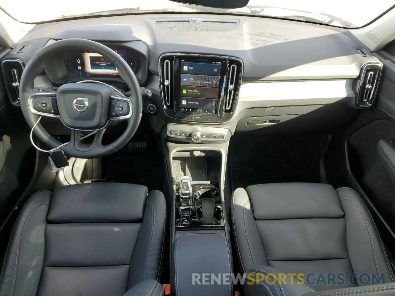 8 fotografías del automóvil dañado YV4L12UL8R2341509 VOLVO XC40 PLUS 2024
