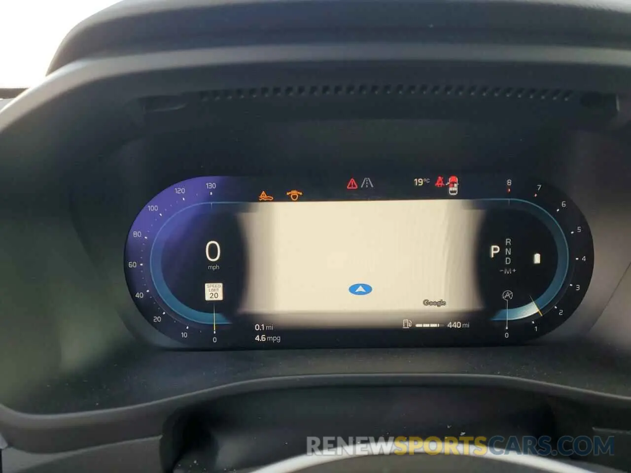 9 fotografías del automóvil dañado YV4L12UL8R2341509 VOLVO XC40 PLUS 2024