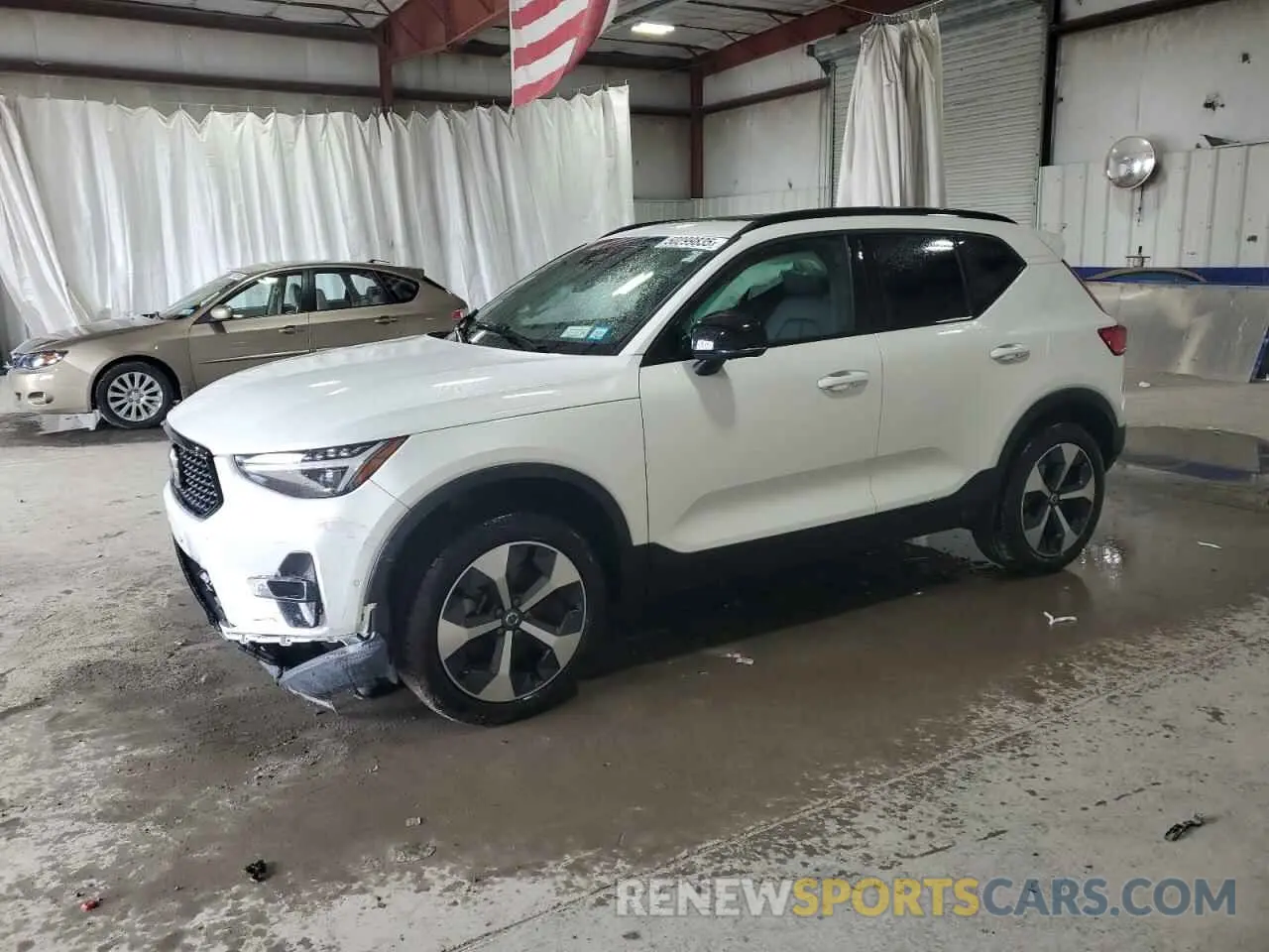 1 fotografías del automóvil dañado YV4L12UC2S2488222 VOLVO XC40 PLUS 2025