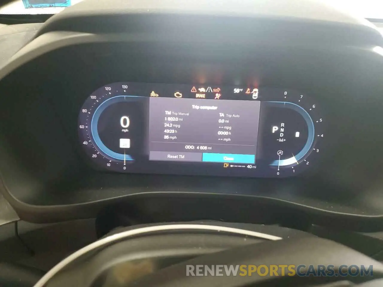 9 fotografías del automóvil dañado YV4L12UC2S2488222 VOLVO XC40 PLUS 2025