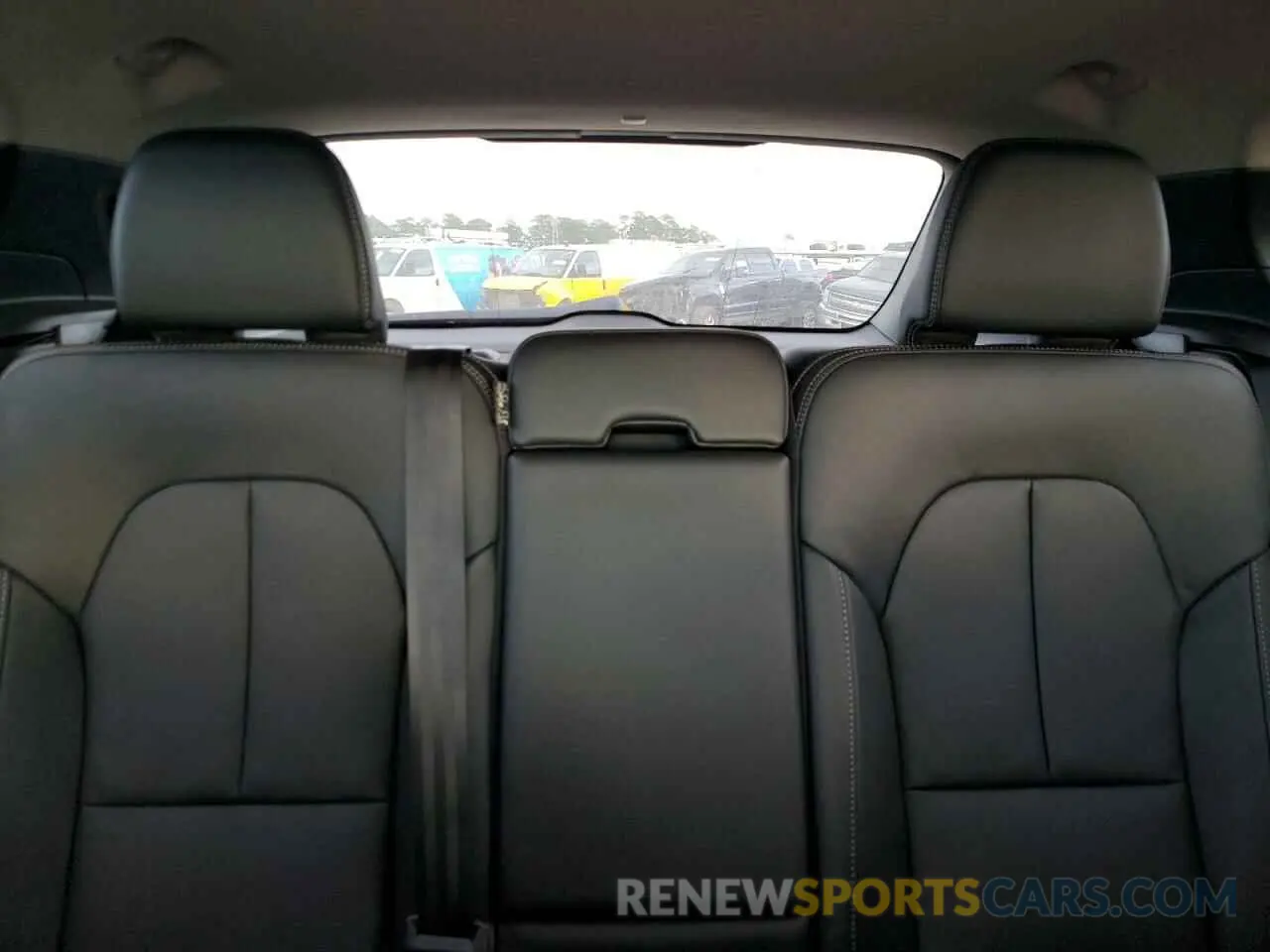 10 fotografías del automóvil dañado YV4L12UE2S2461572 VOLVO XC40 PLUS 2025