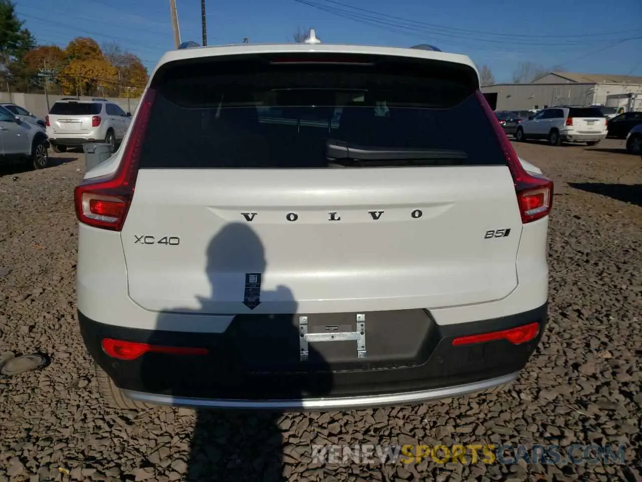 6 fotografías del automóvil dañado YV4L12UE5S2503426 VOLVO XC40 PLUS 2025