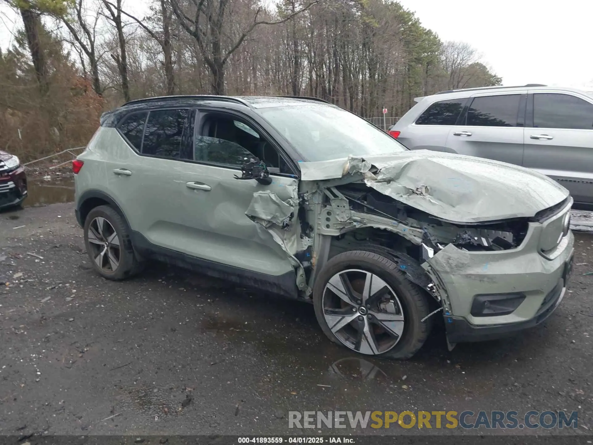 13 fotografías del automóvil dañado YV4ED3UR4M2525316 VOLVO XC40 RECHARGE PURE ELECTRIC 2021