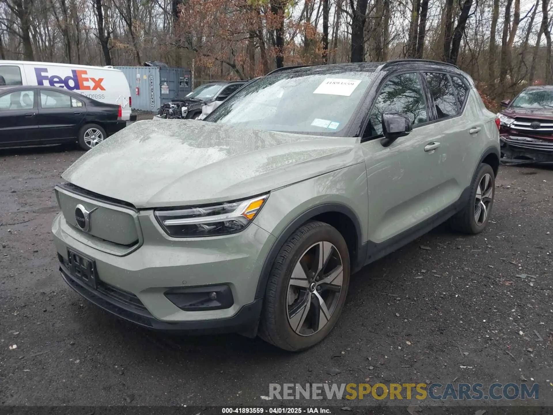 2 fotografías del automóvil dañado YV4ED3UR4M2525316 VOLVO XC40 RECHARGE PURE ELECTRIC 2021